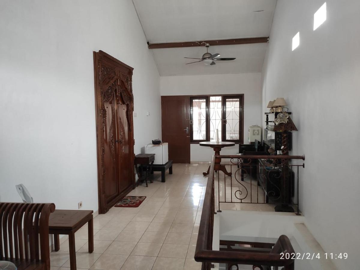 Kelana 2 Nice Homestay Semarang Exterior foto