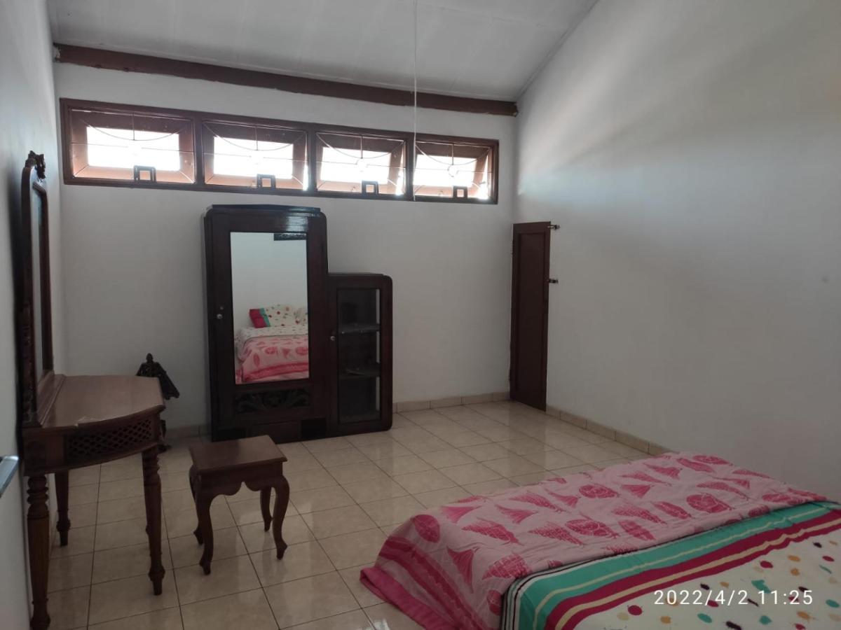 Kelana 2 Nice Homestay Semarang Exterior foto